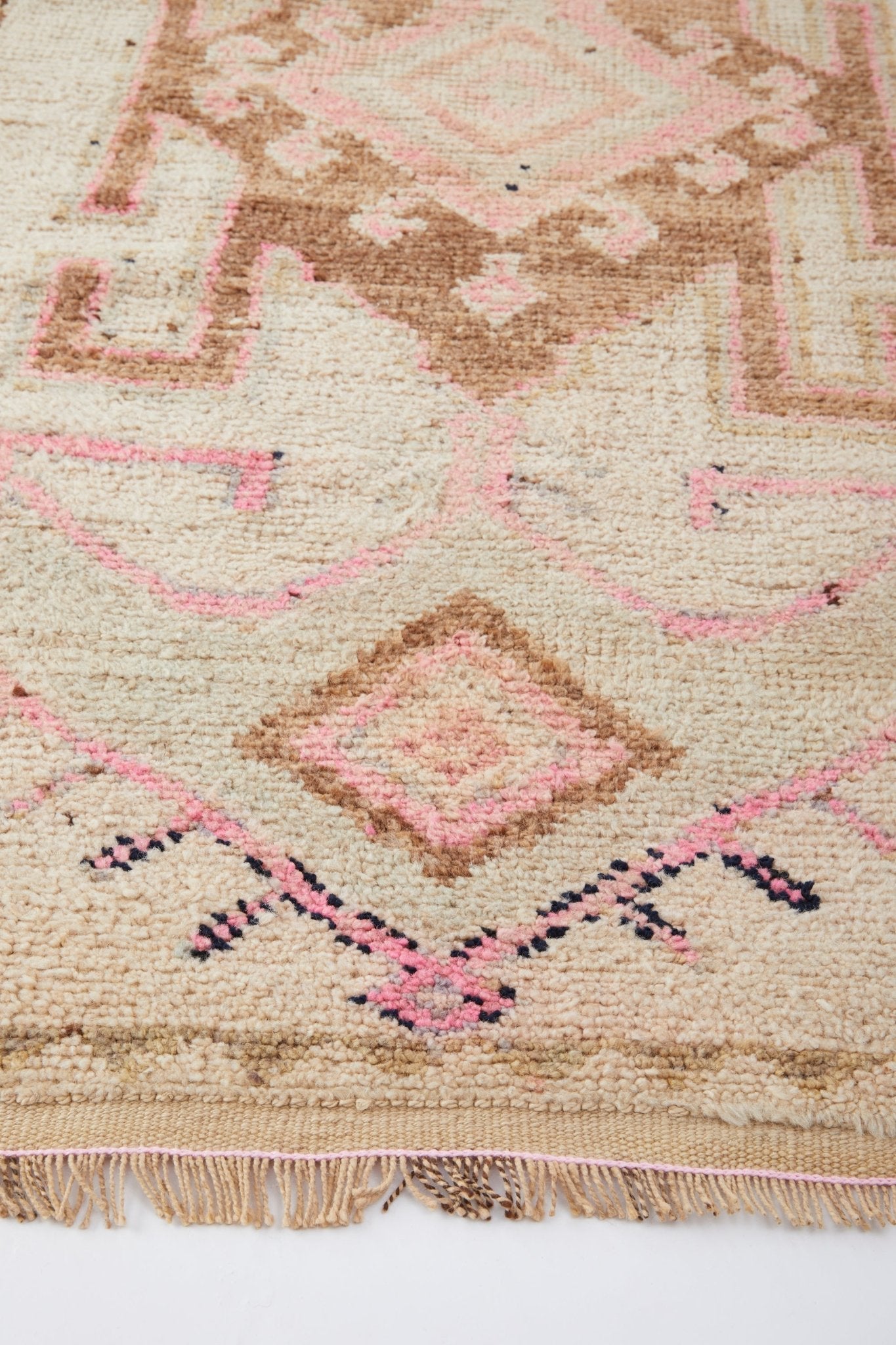 'Amelia' Vintage Heirloom Turkish Runner - 3'4'' x 13'2'' - Canary Lane