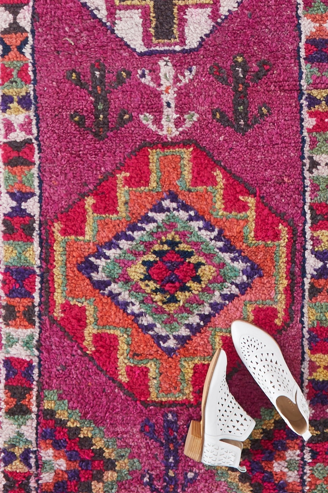 'Bisbee' Turkish Vintage Runner - 2'10