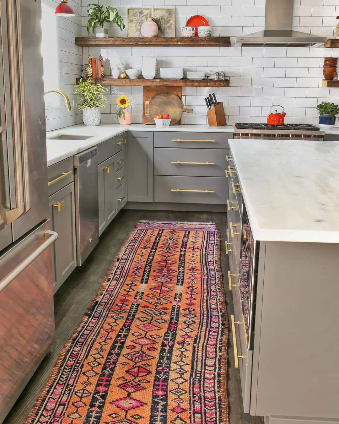 'Bliss' Tribal Vintage Turkish Rug - 2'8'' x 11'7'' - Canary Lane