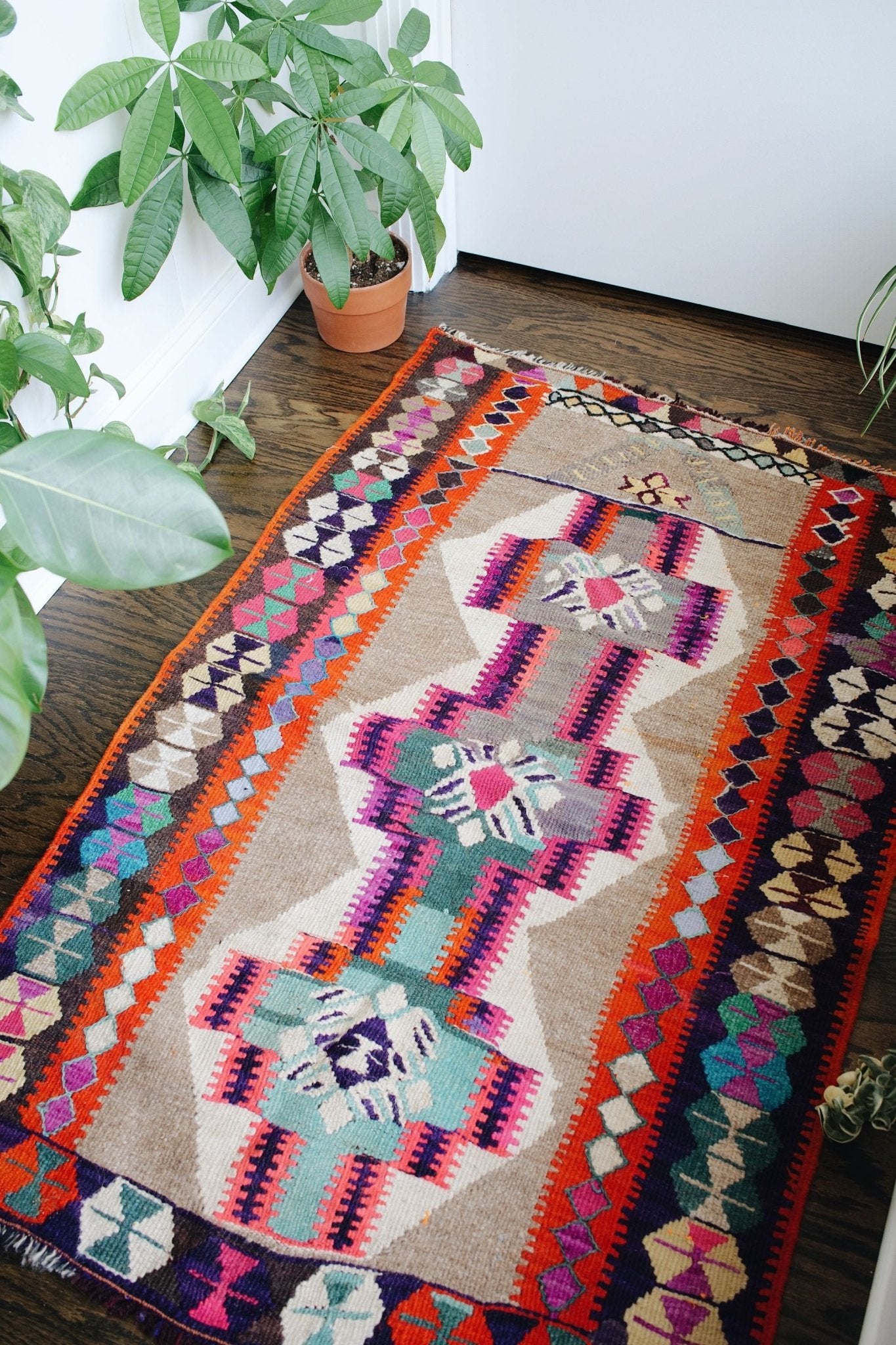 'Comet' Small Vintage Turkish Kilim Rug - 2’11” x 4’6” - Canary Lane