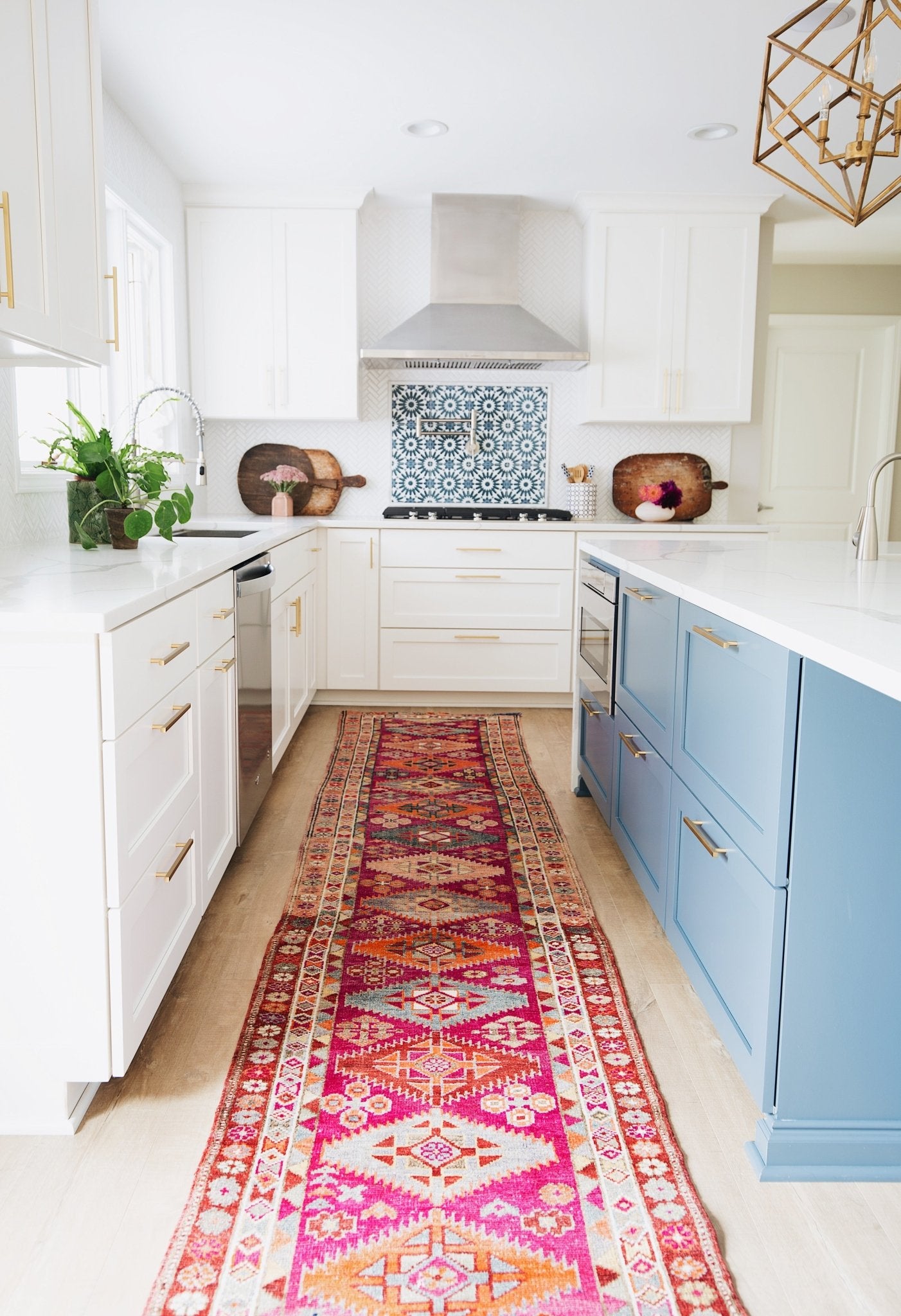 'Crocus' Vintage Turkish Long Runner - 2'8'' x 15'3'' - Canary Lane