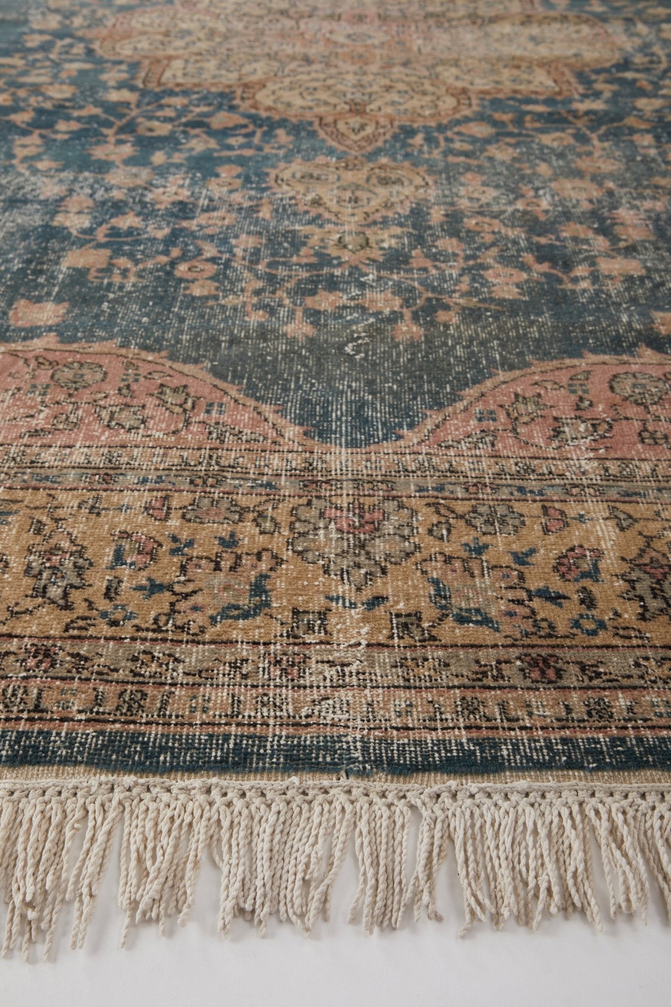 'Dahlia' Turkish Vintage Area Rug - 8’3” x 12’9” - Canary Lane