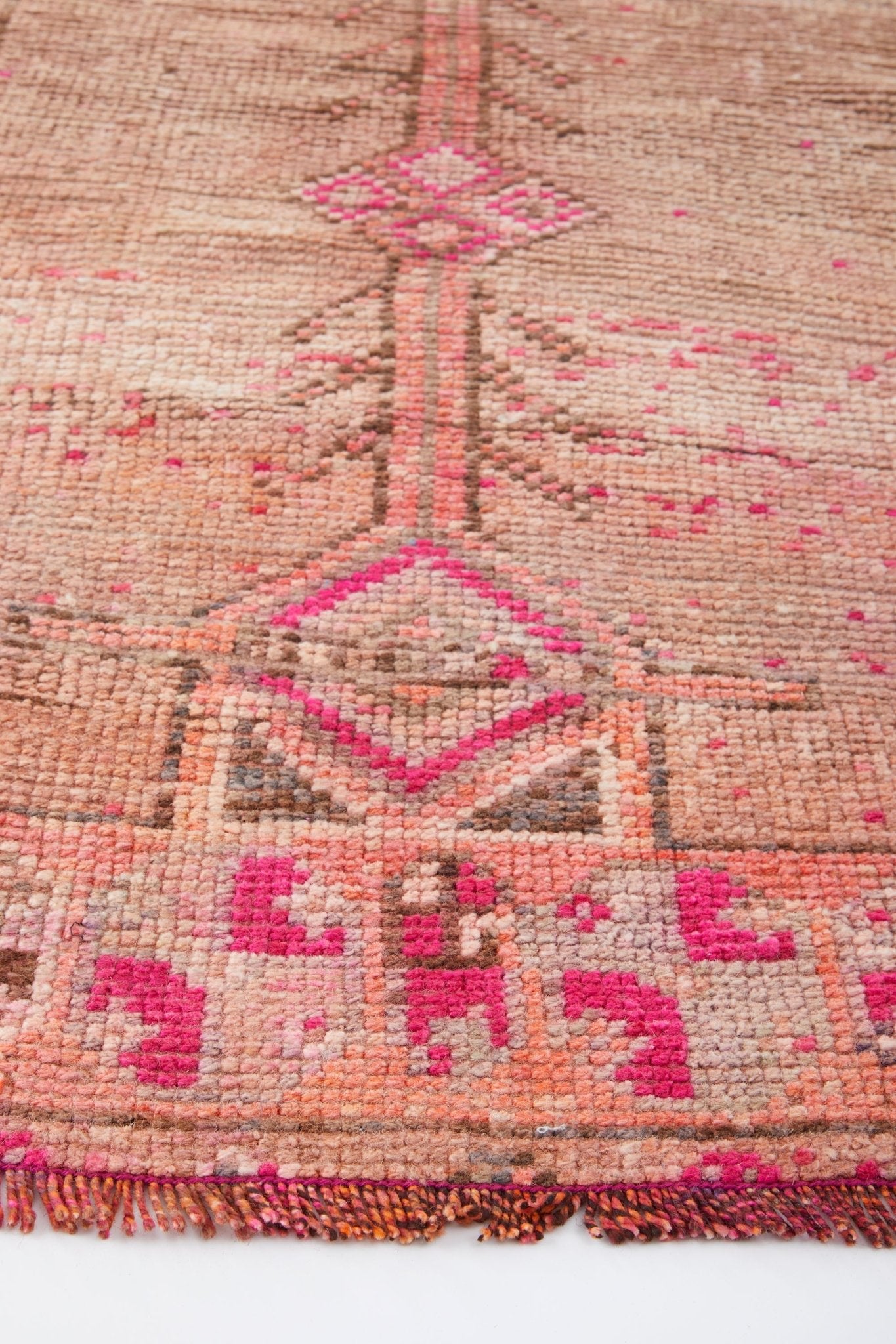 Emma Vintage Heirloom Turkish Runner - 2'10'' x 11'8'' - Canary Lane