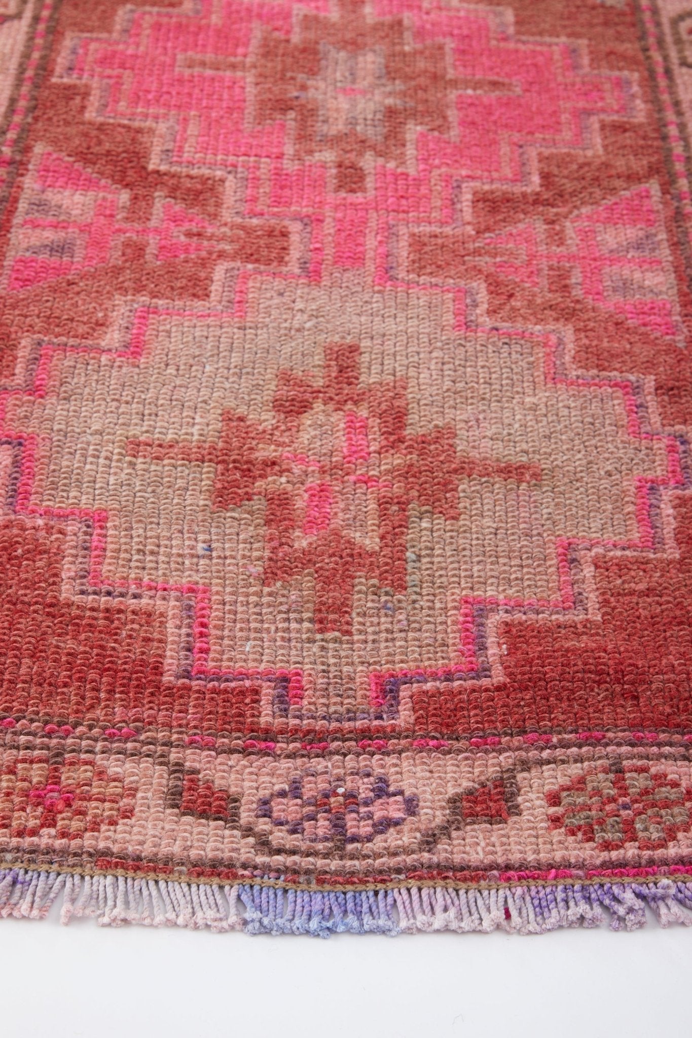 'Esme' Vintage Turkish Runner - 2'5'' x 11'4'' - Canary Lane
