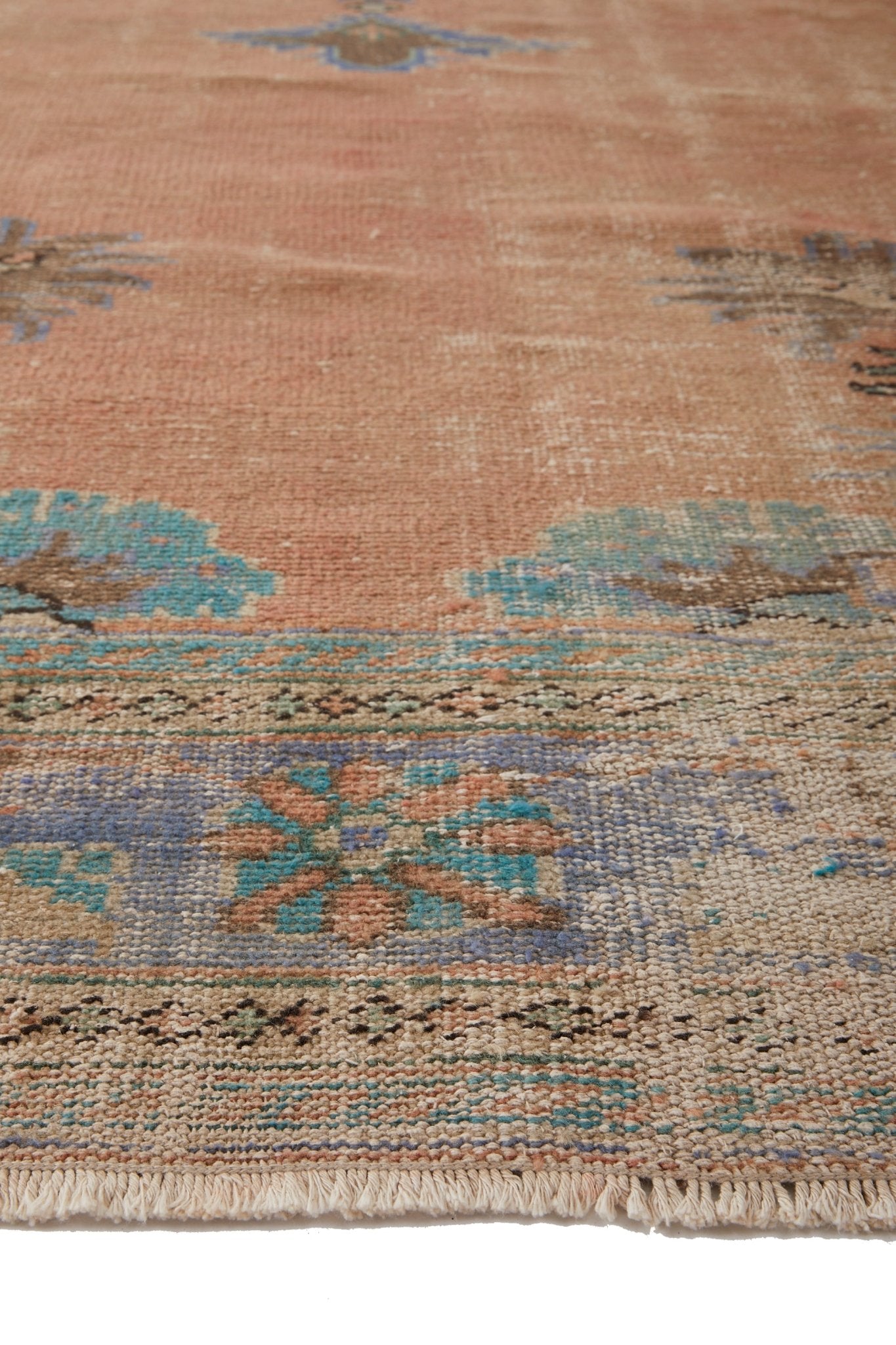 'Freja' Distressed Vintage Turkish Area Rug - 8'8