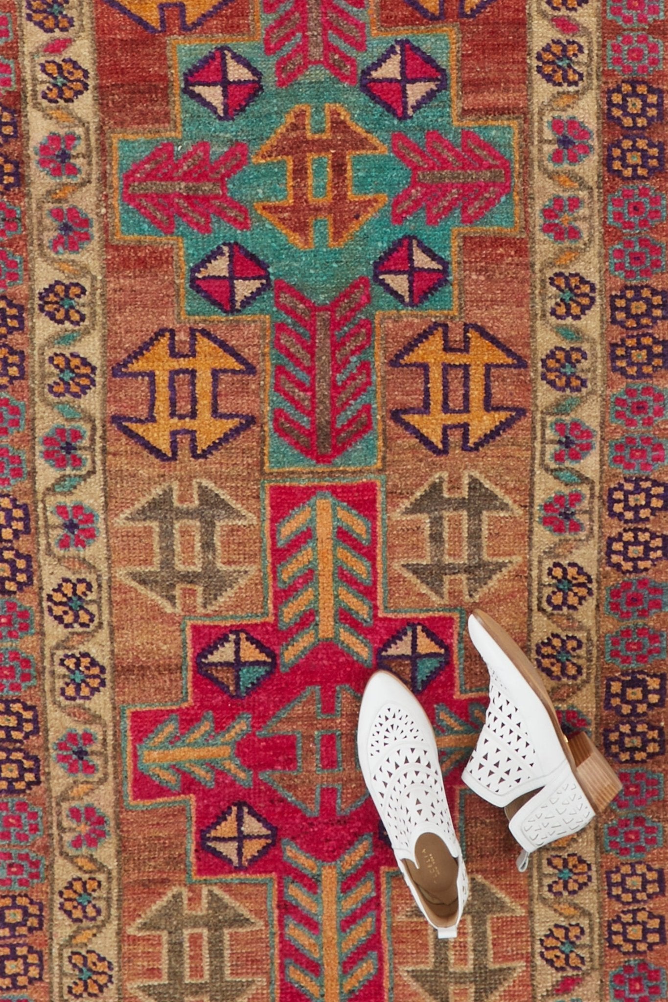 'Geneva' Vintage Turkish Runner - 2'10.5'' x 13'1'' - Canary Lane