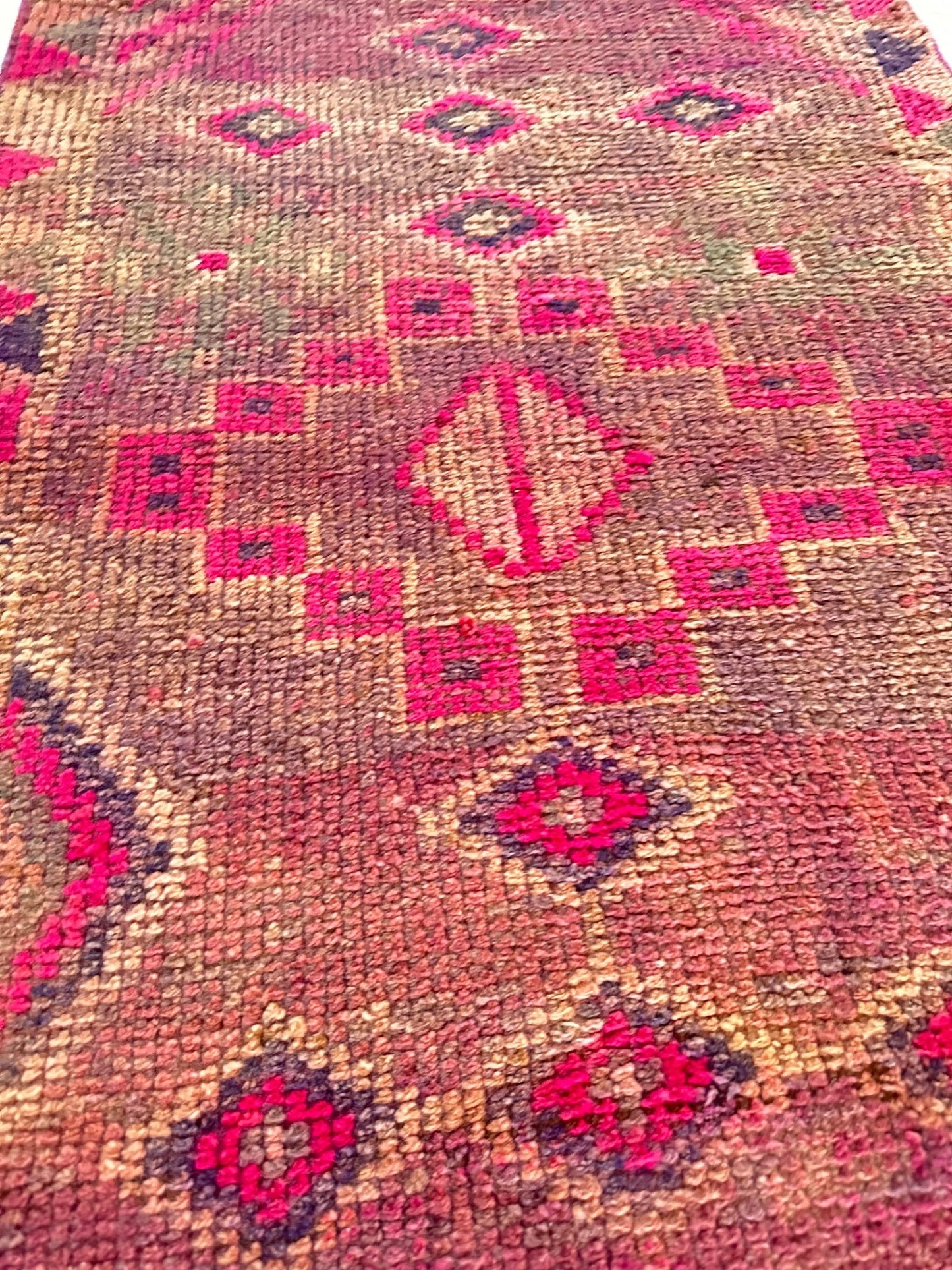 'Gertrude' Vintage Turkish Runner - 2'6
