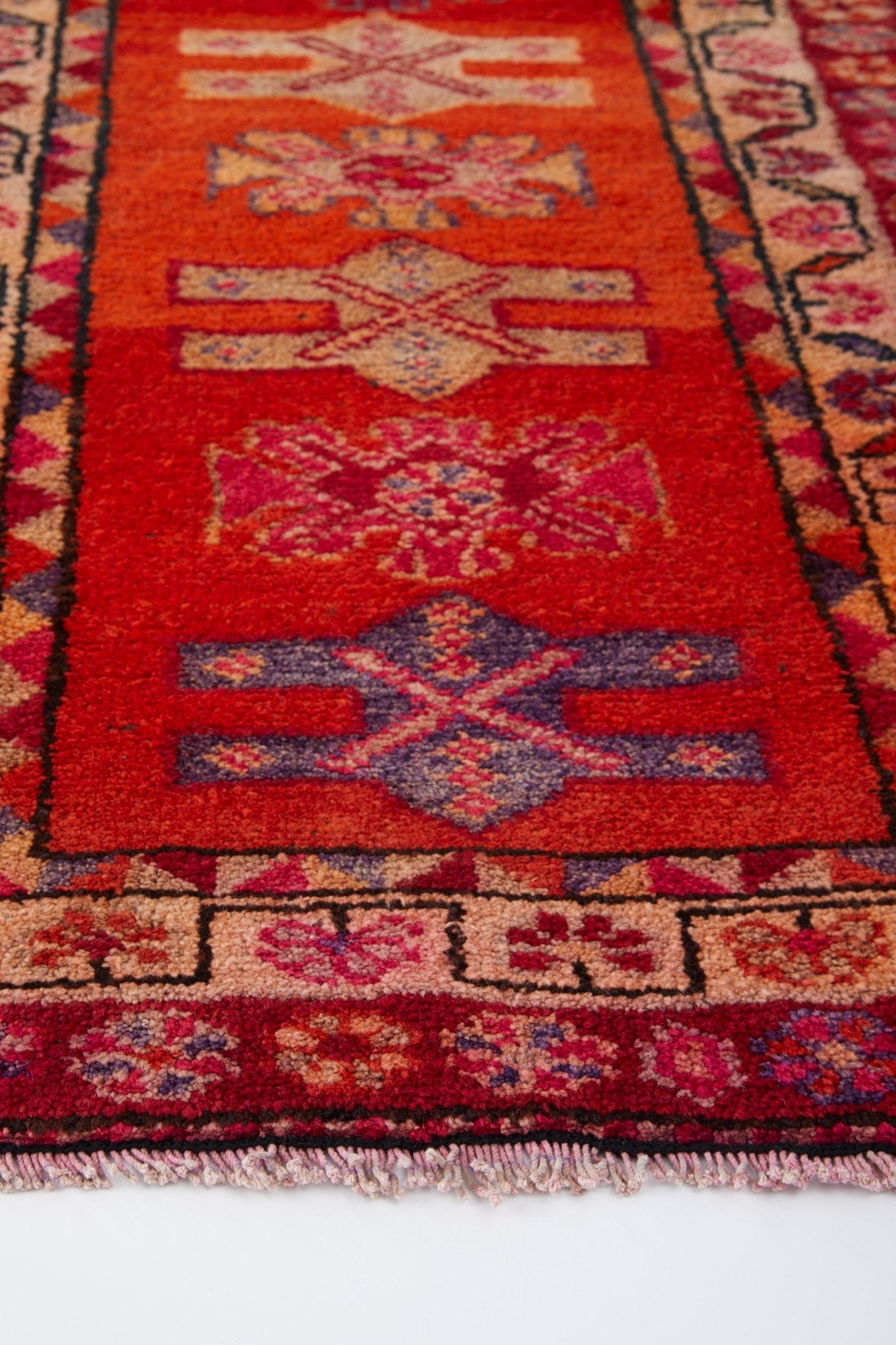 Holly Vintage Heirloom Turkish Runner - 2'9'' x 11'6'' - Canary Lane