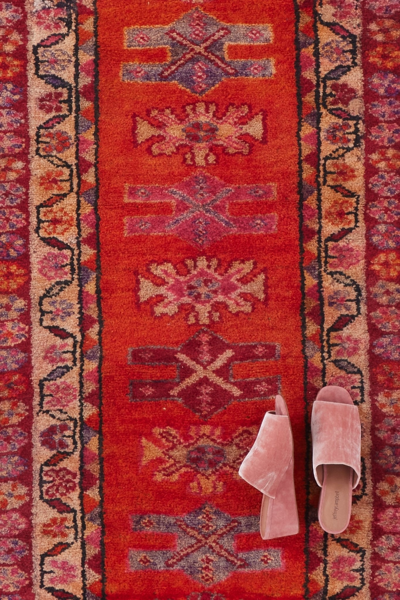 Holly Vintage Heirloom Turkish Runner - 2'9'' x 11'6'' - Canary Lane