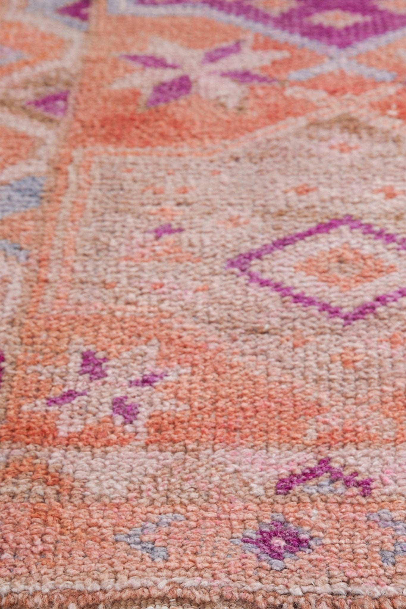 'Kismet' Turkish Runner Rug - 2'8