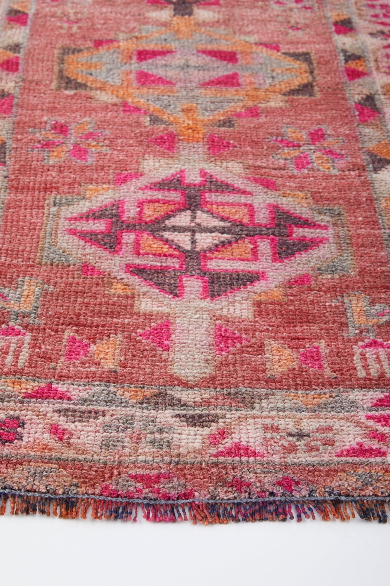 'Lala' Vintage Turkish Runner - 2'9'' x 10'5'' - Canary Lane
