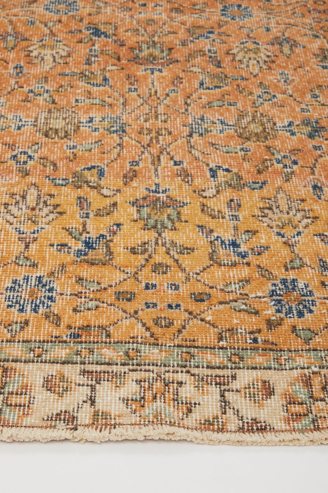 'May' Vintage Turkish Rug - 3'5.5'' x 6'10'' - Canary Lane