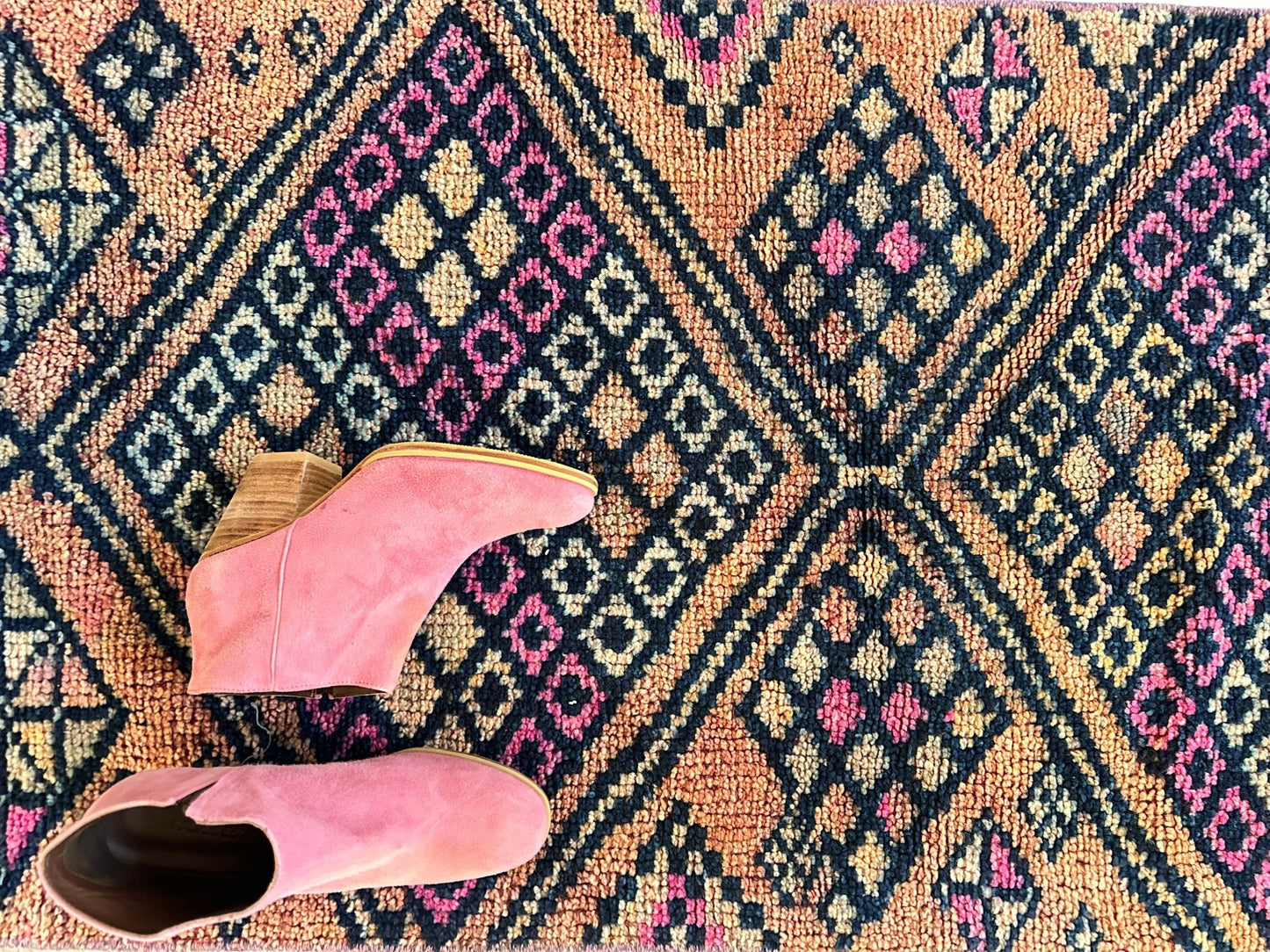'Midge' Vintage Turkish Runner - 2'1