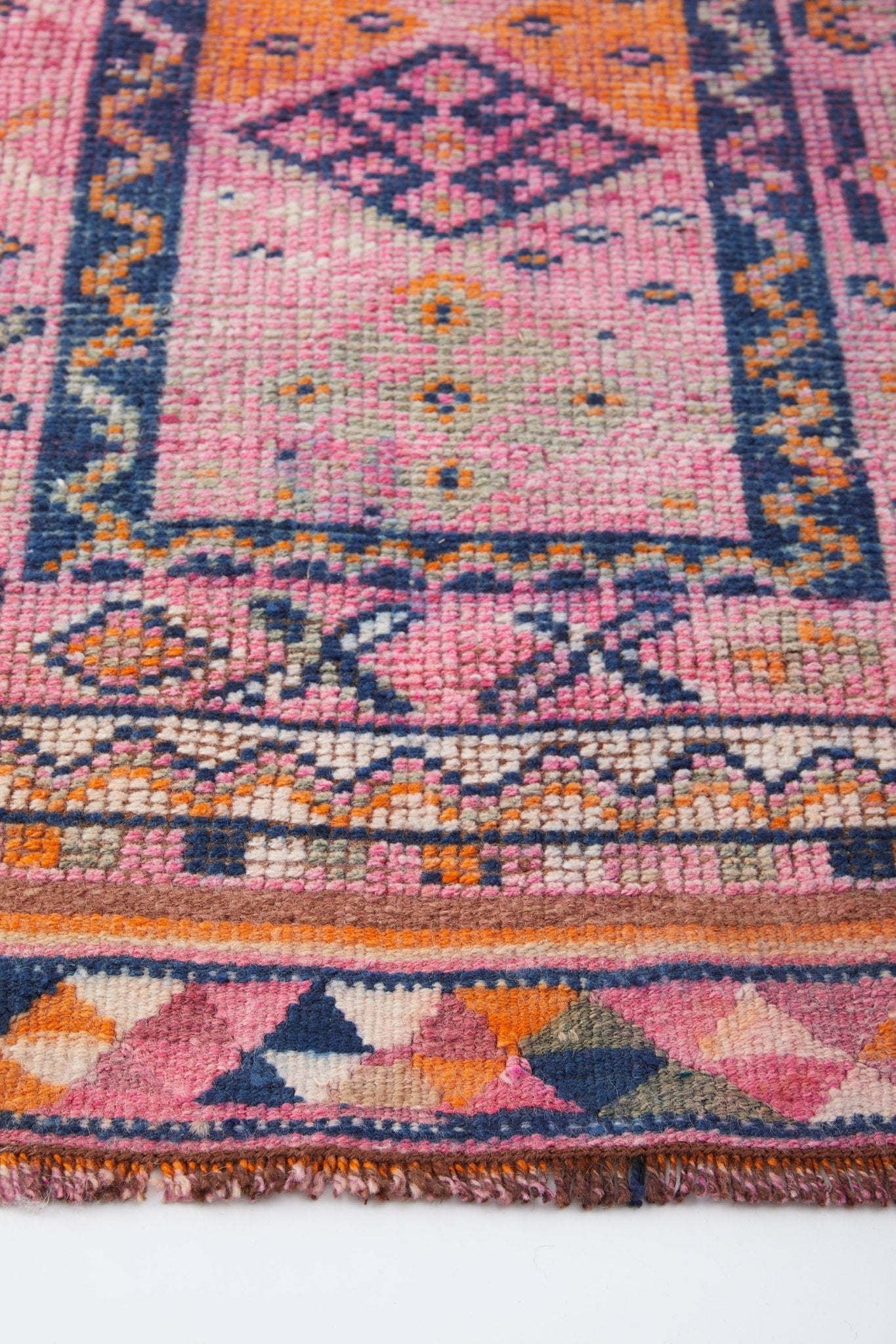 'Molly' Vintage Turkish Runner - 2'7'' x 12'3'' - Canary Lane