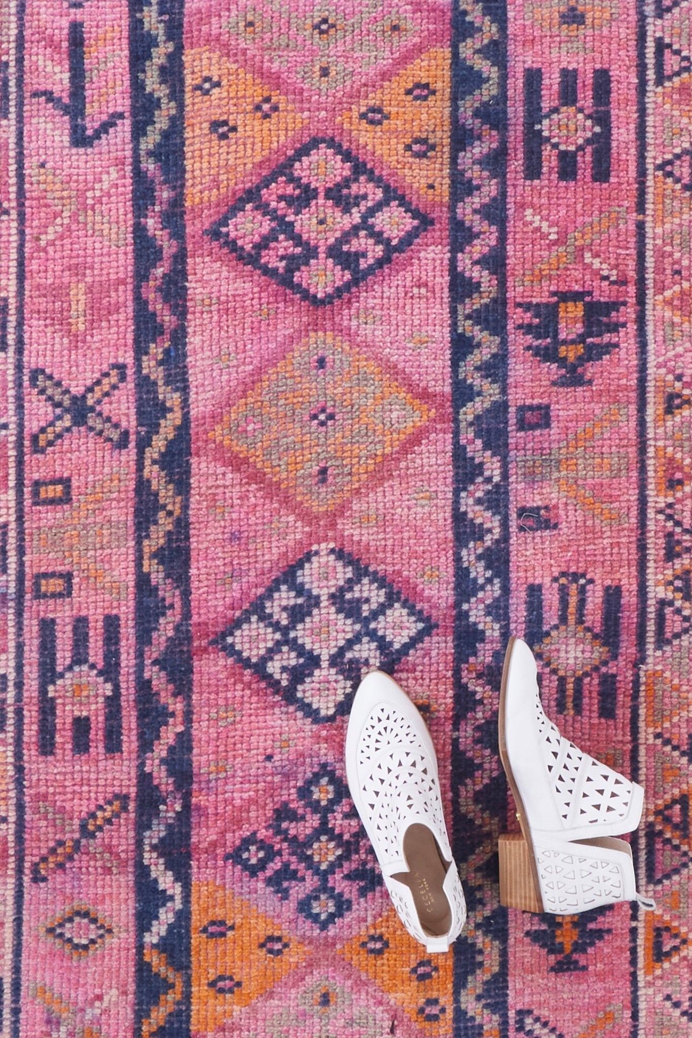 'Molly' Vintage Turkish Runner - 2'7'' x 12'3'' - Canary Lane