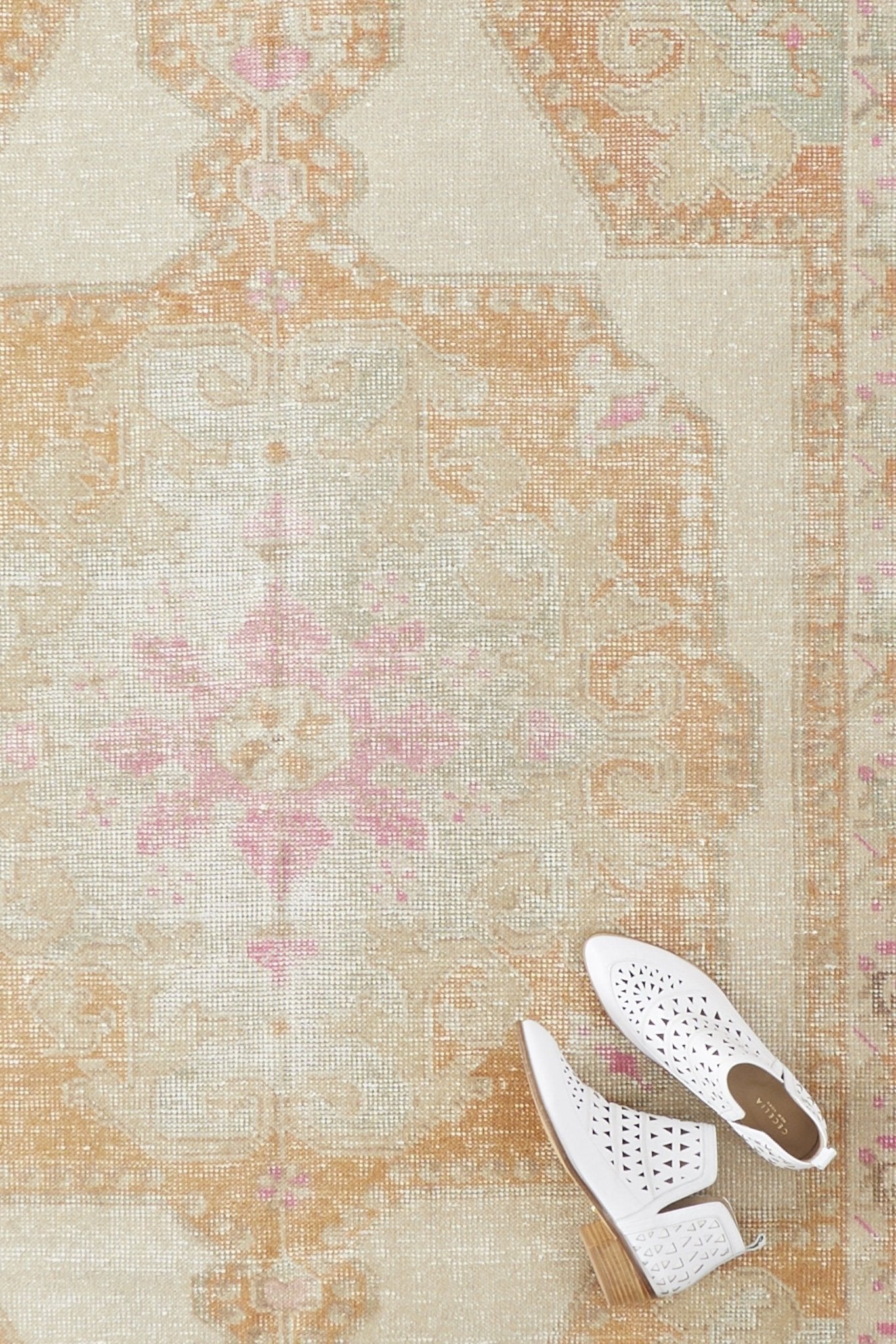 ‘Moonlight’ Vintage Turkish Oushak Rug - 4'3