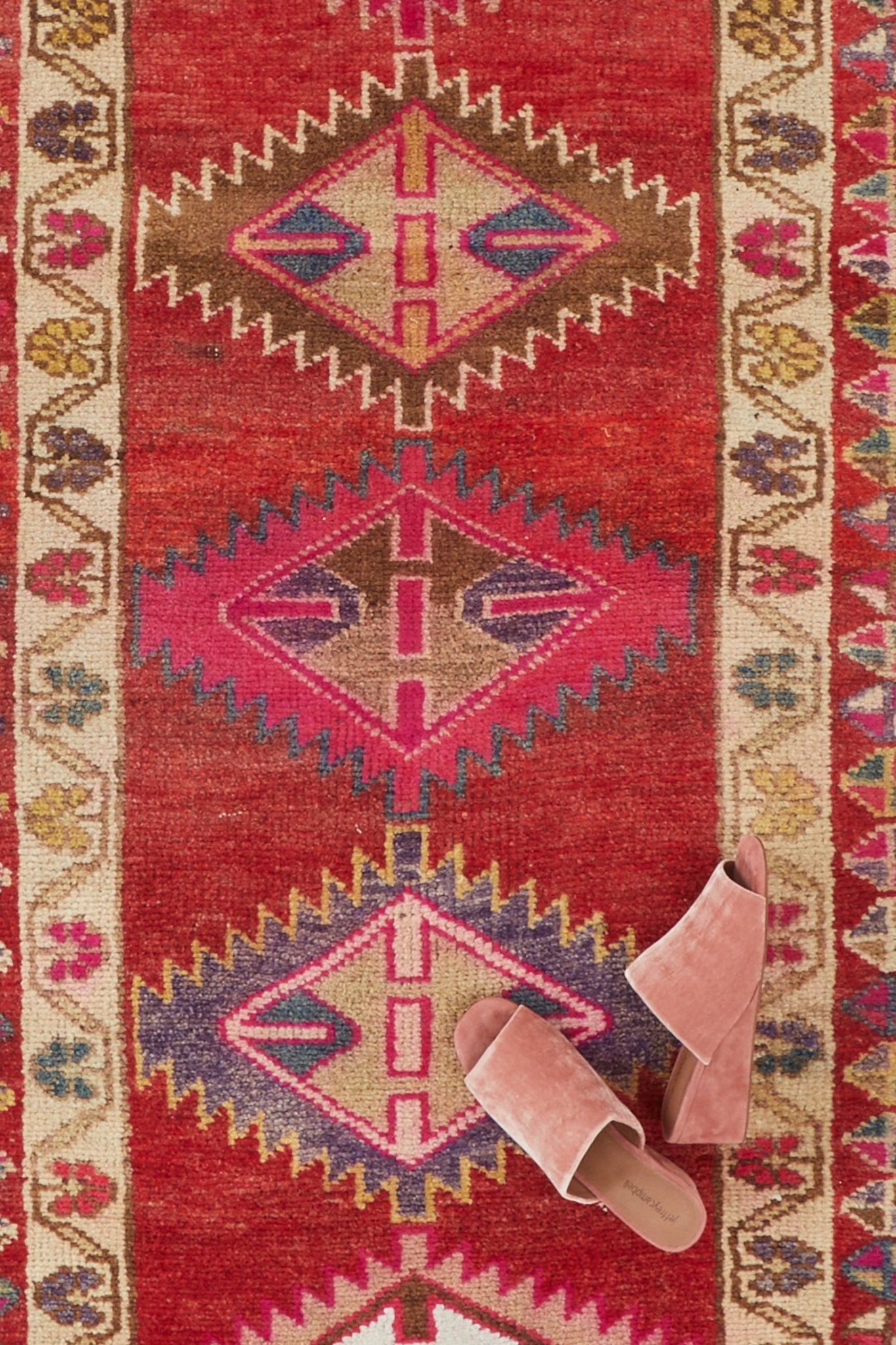 No. 1223 Vintage Heirloom Turkish Runner - 2'9'' x 12'10.5'' - Canary Lane