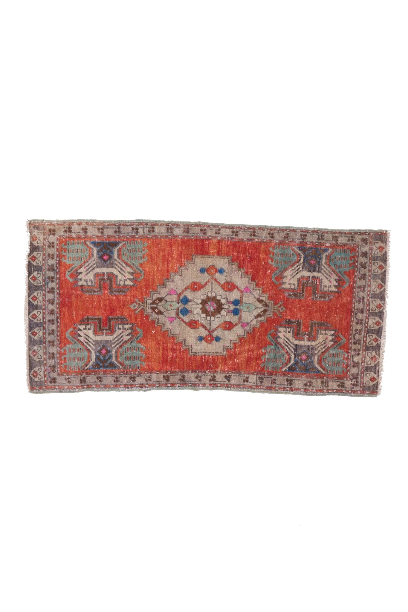 No. 1282 Mini Rug - 1'9.5'' x 3'9'' - Canary Lane