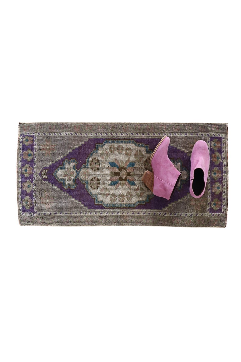 No. 1705 Mini Turkish Vintage Rug - 1'6.5