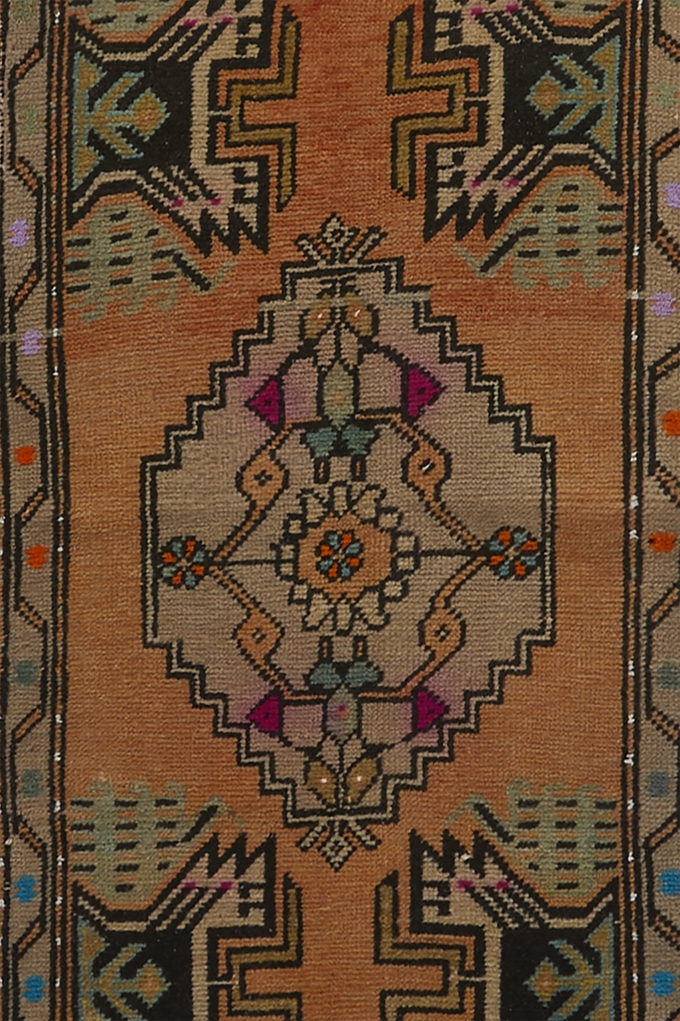 No. 726 Mini Rug - 1'9