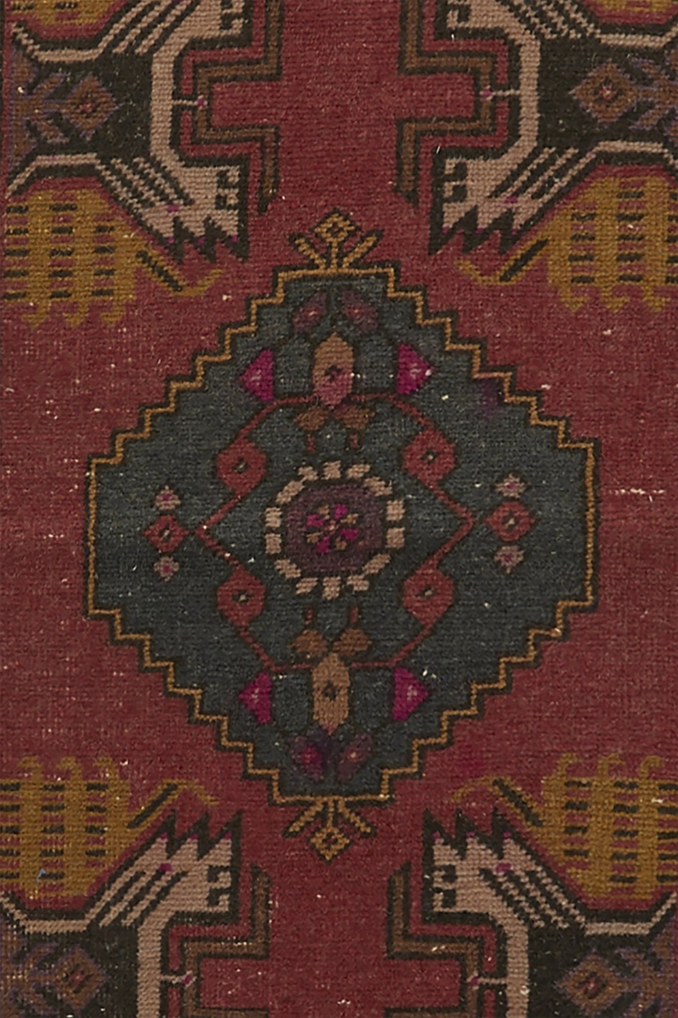 No. 748 Mini Rug - 1'10