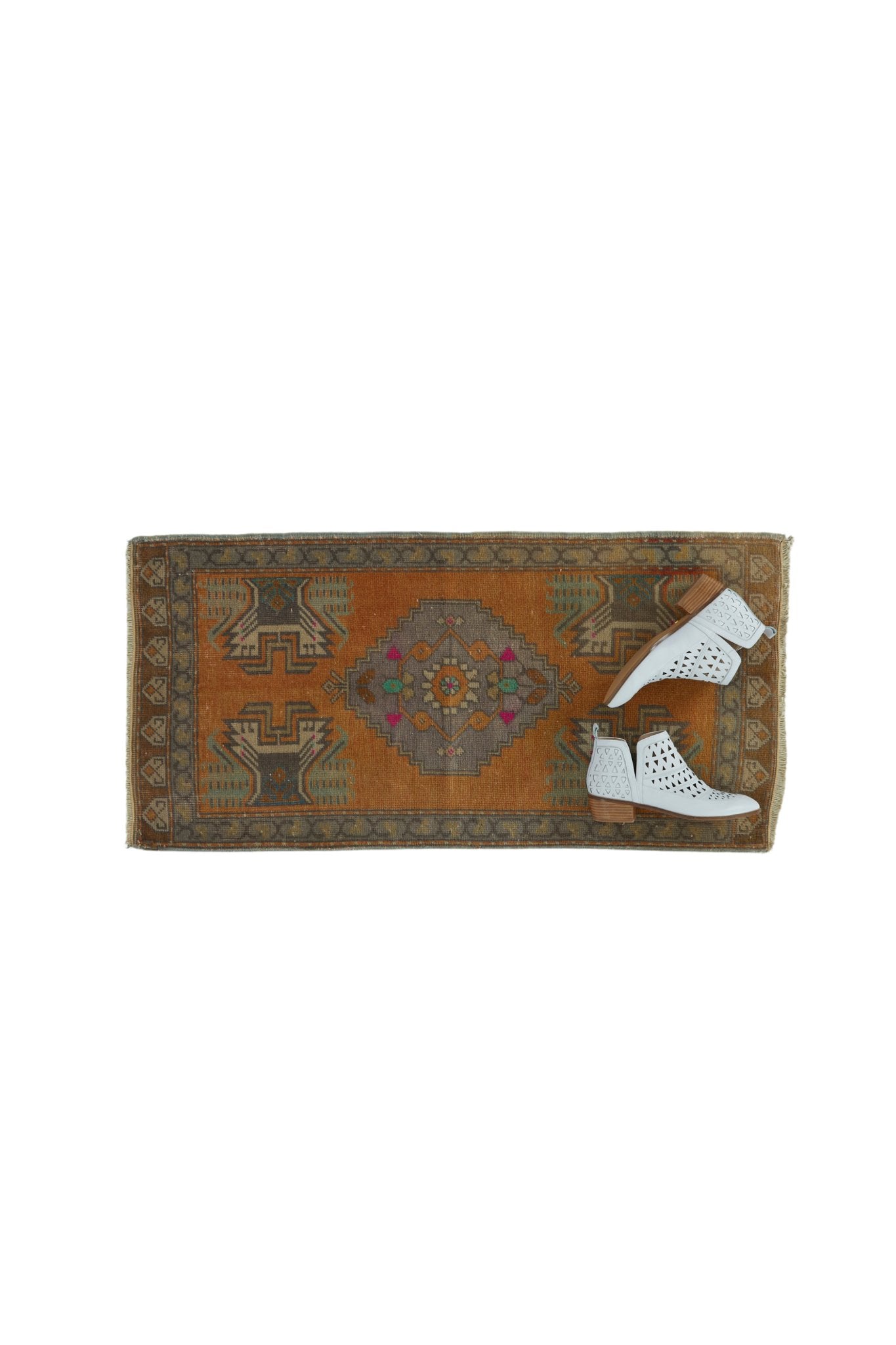 No. 774 Mini Rug - 1'9'' x 3'7'' - Canary Lane