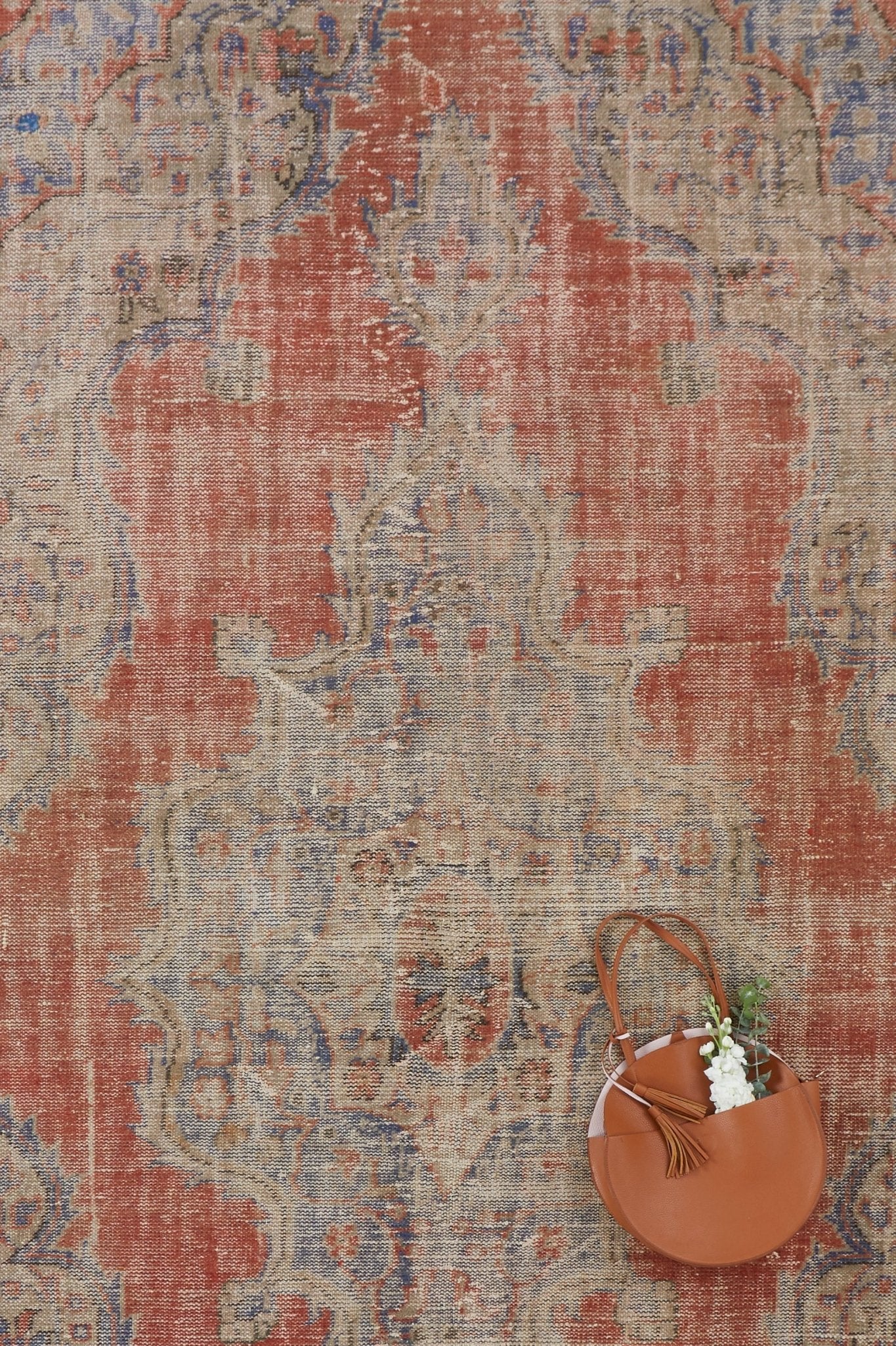 'Odin' Turkish Vintage Area Rug - 9'5'' x 12'10'' - Canary Lane