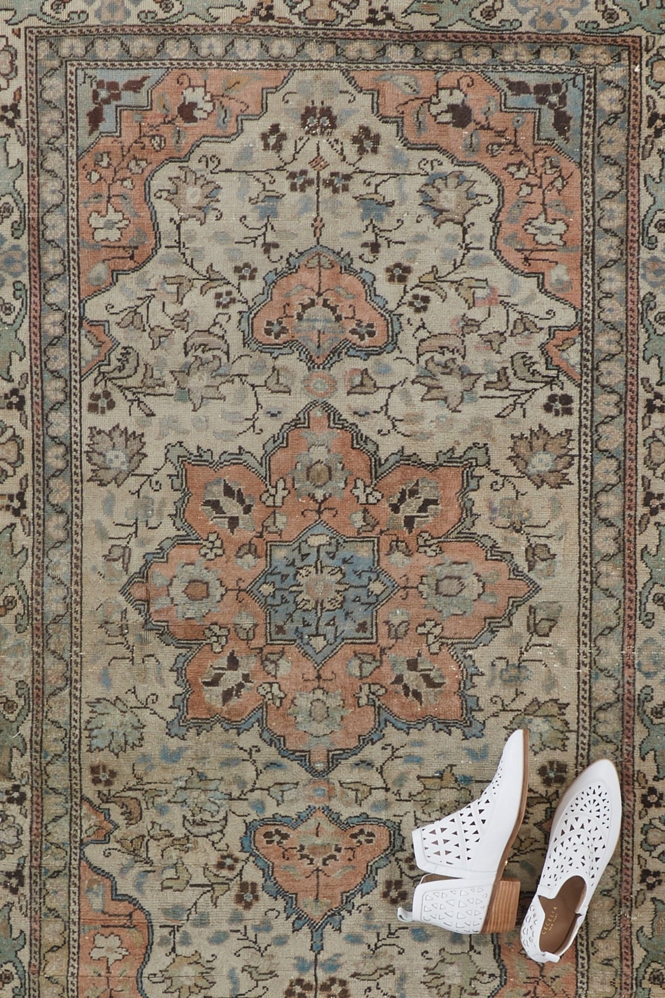 'Opal' Turkish Vintage Area Rug - 3’10” x 5’10” - Canary Lane