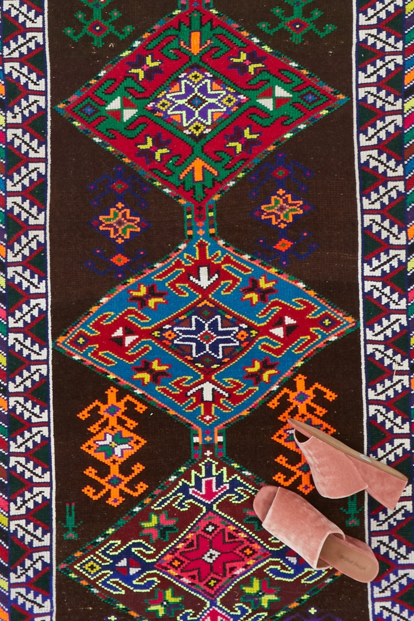 'Pepper' Vintage Turkish Runner - 2'9.5'' x 11' - Canary Lane