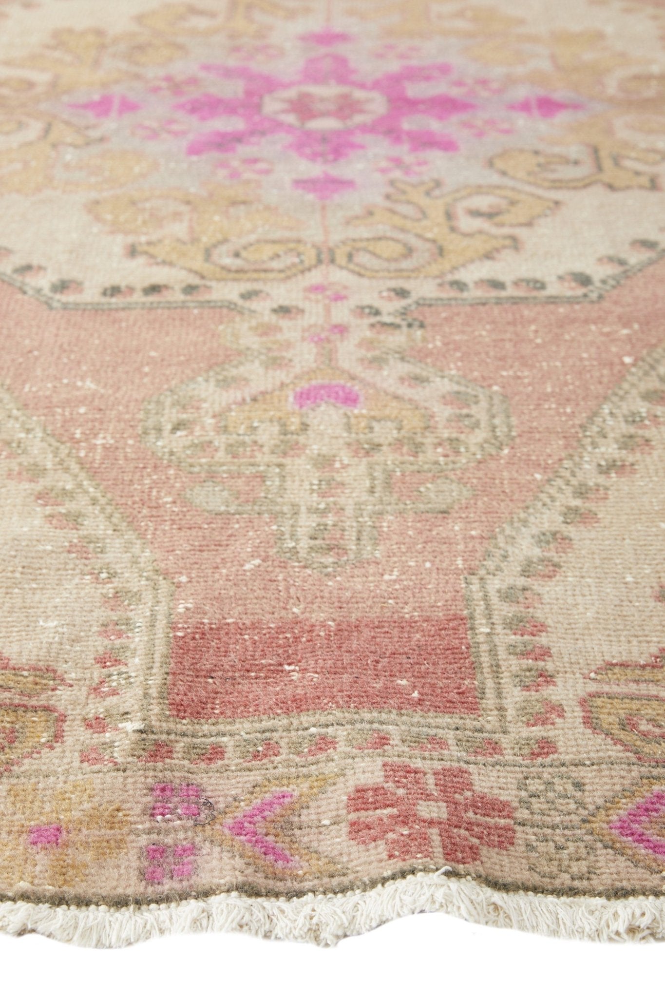‘Starlight’ Vintage Turkish Rug - 4'5