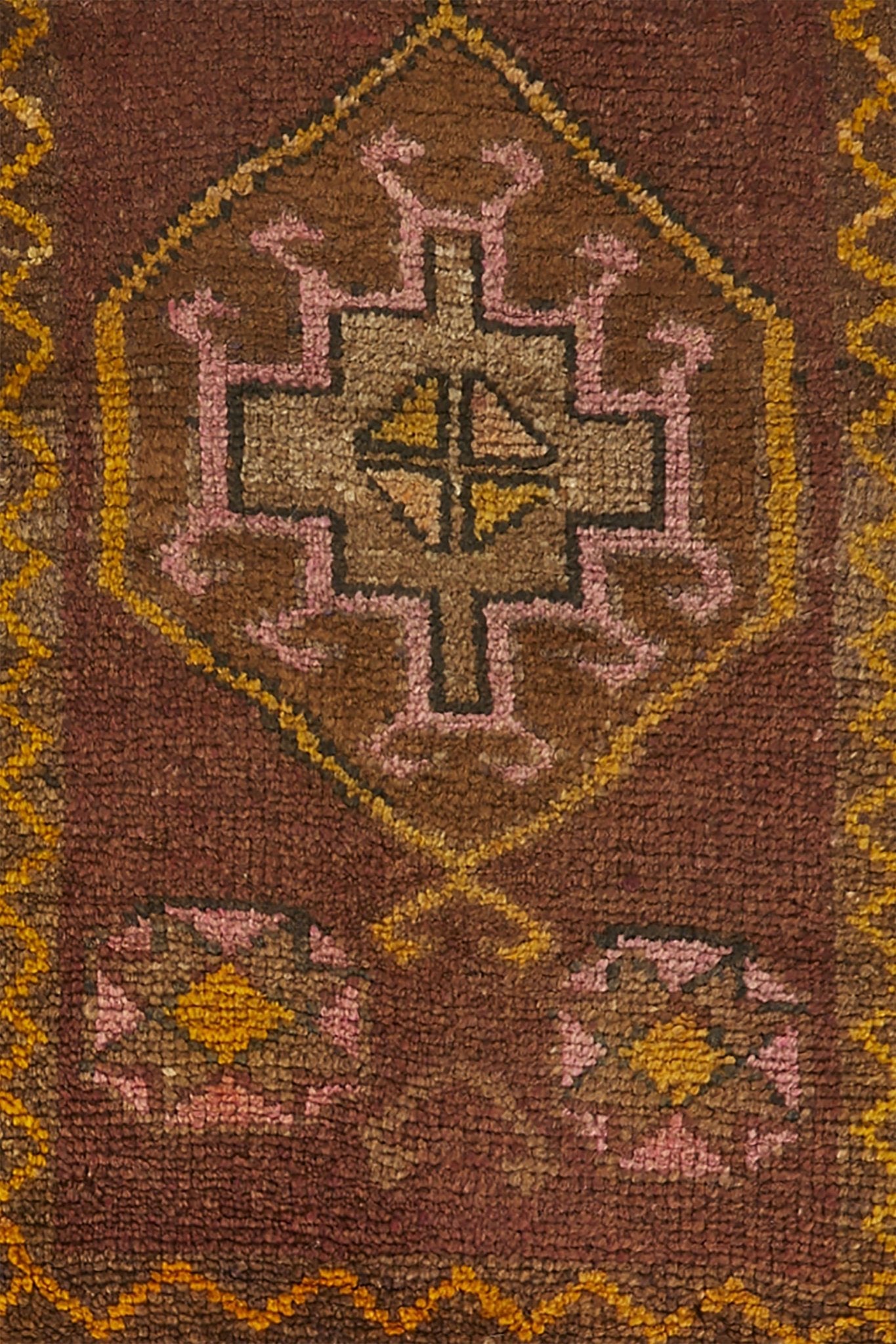 Vintage Mini Rug No. 070 - 1'6
