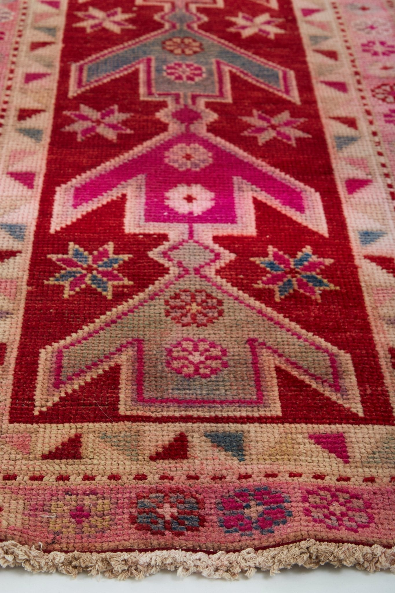 'Violette' Turkish Runner Rug - 2'9
