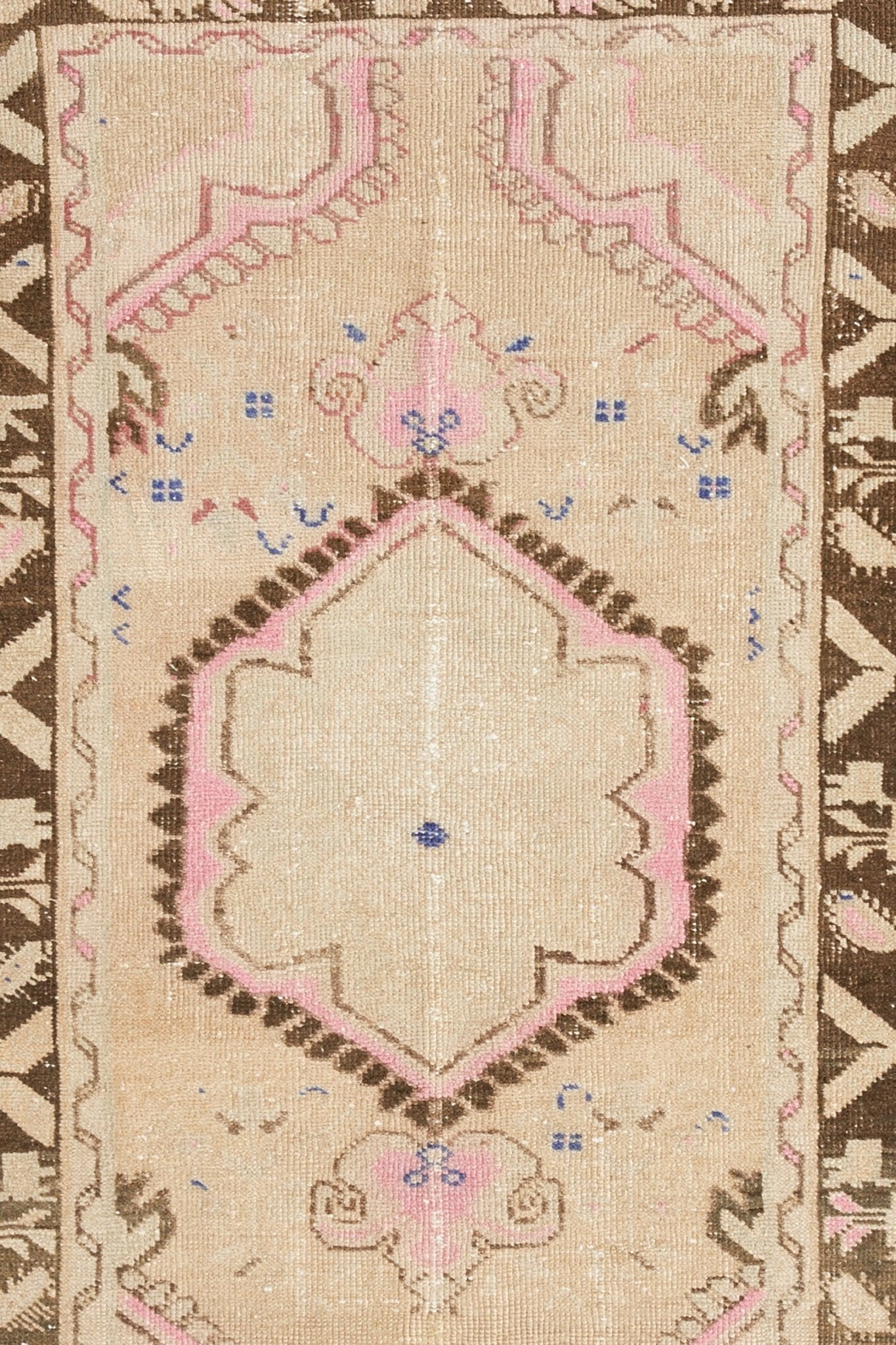 'Whimsical' - Vintage Turkish Faded Accent Rug - 2'9.5'' x 4'5'' - Canary Lane