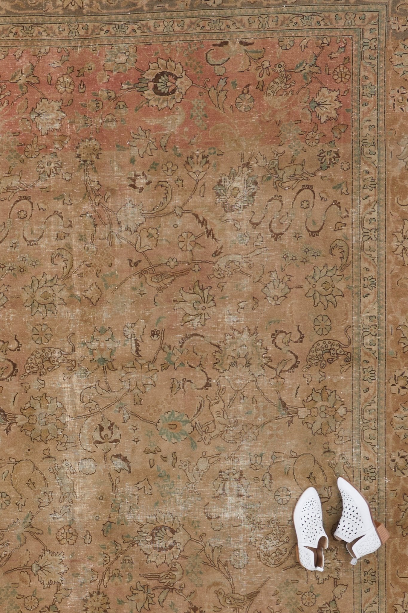 'Winston' Persian Vintage Area Rug - 9'5'' x 12'10'' - Canary Lane