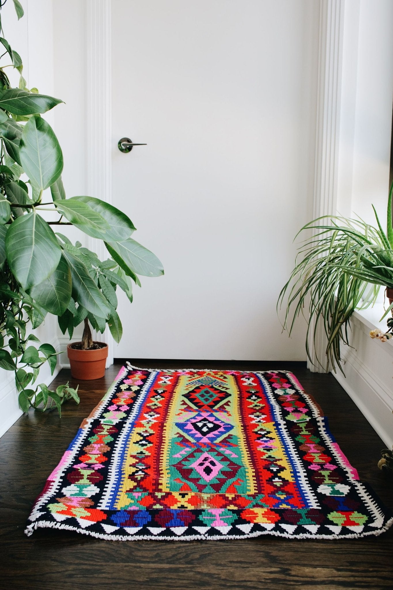 'Aerial' Small Vintage Turkish Kilim Rug - 2’8” x 4’5” - Canary Lane