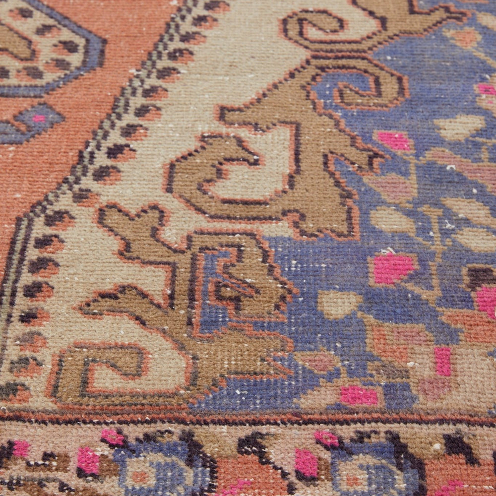 
                  
                    'Beatrice' Distressed Vintage Oushak Area Rug - 4'4'' x 7'5'' - Canary Lane
                  
                