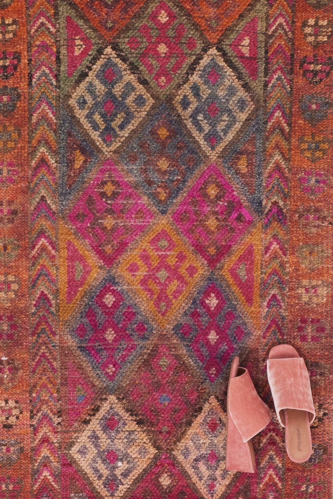 'Bruges' Vintage Turkish Runner - 2'9.5'' x 12'10'' - Canary Lane