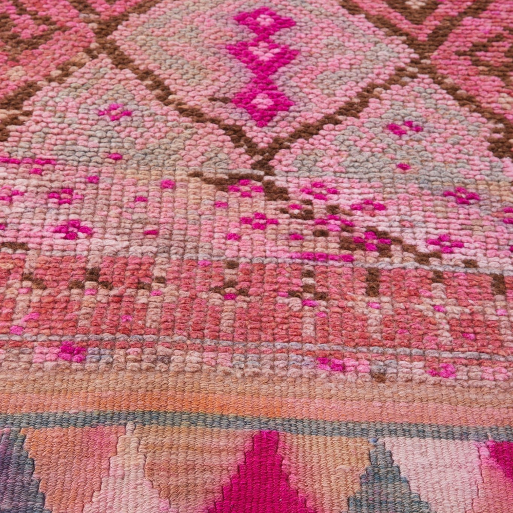 
                      
                        'Bubble Gum' Turkish Vintage Rug - 2'7'' x 11'8" - Canary Lane
                      
                    