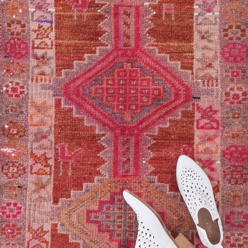 
                      
                        'Charlotte' Vintage Turkish Runner - 2'6'' x 11'9'' - Canary Lane
                      
                    