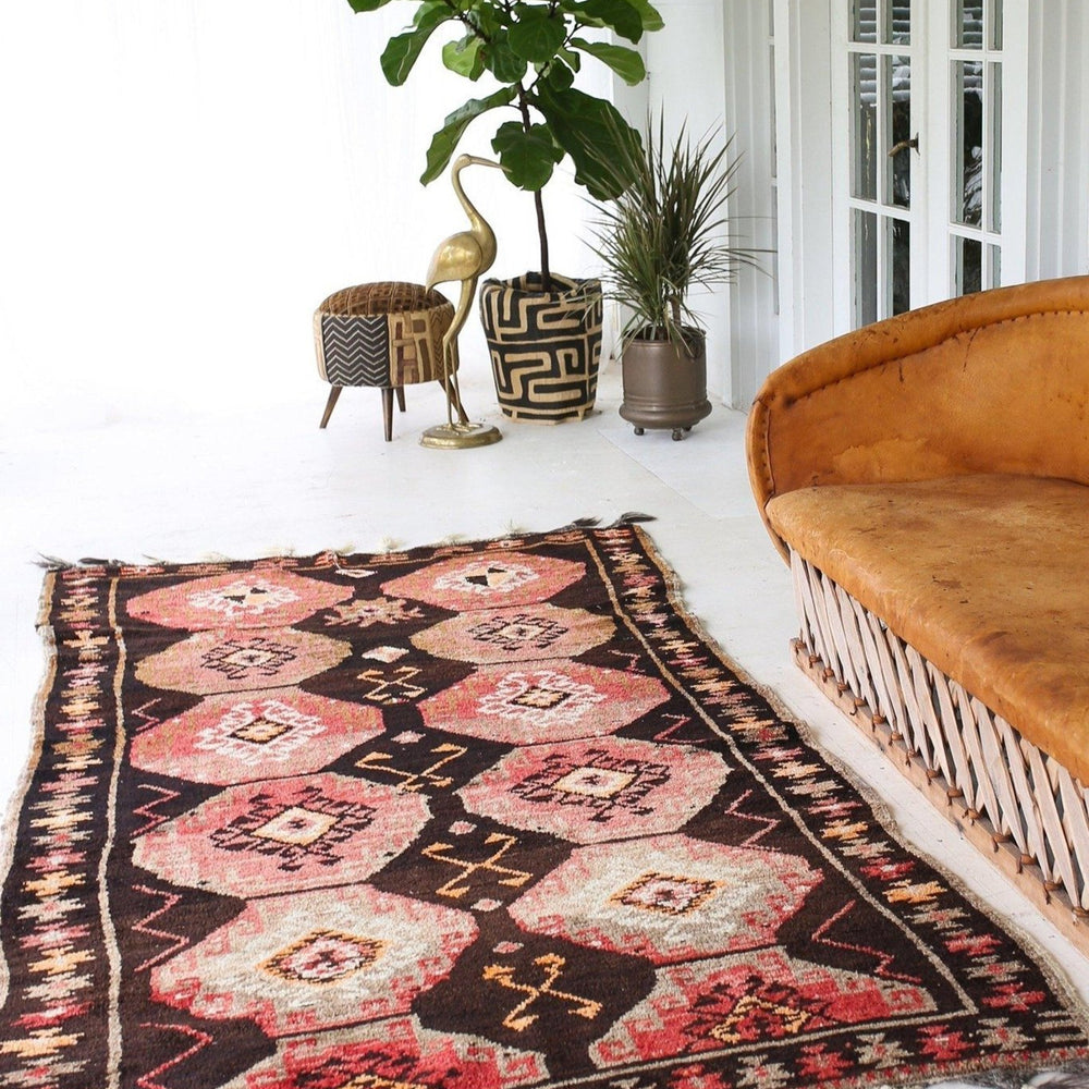 'Cider' Large Turkish Area Rug - 4'9'' x 10'4'' - Canary Lane