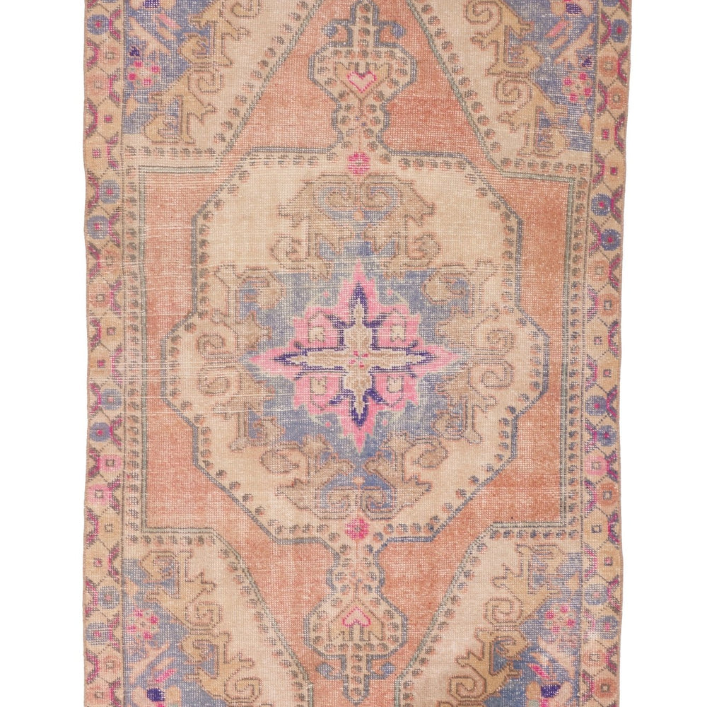 
                  
                    'Creed' Vintage Turkish Area Rug - 4'4'' x 7'6'' - Canary Lane
                  
                