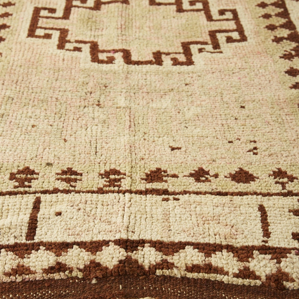 
                      
                        'Dunes' Vintage Turkish Rug - 4' x 7'2'' (ON HOLD) - Canary Lane
                      
                    