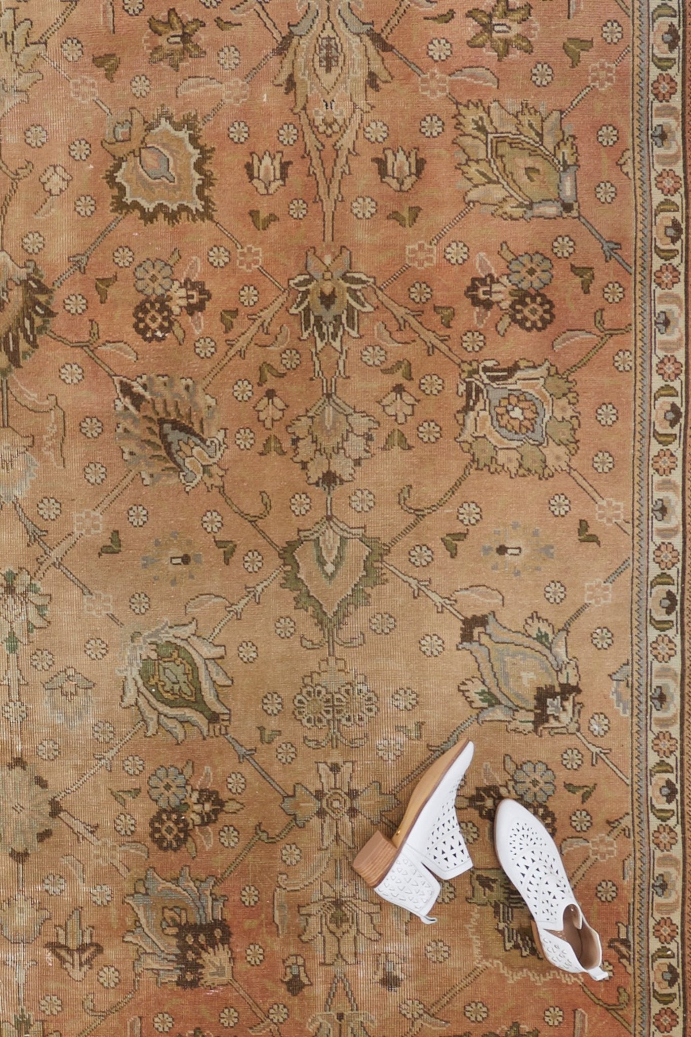 'Forsythia' Turkish Vintage Area Rug - 9’7” x 11’ - Canary Lane