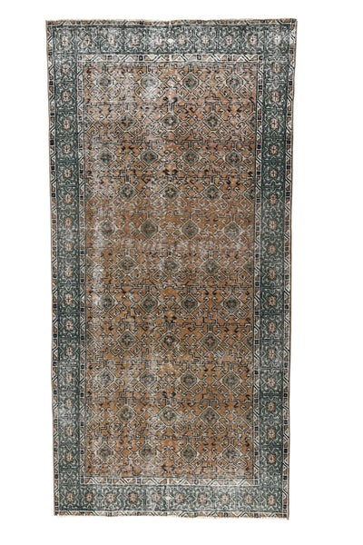 Canary Lane Handmade Vintage Area Rug- 'Gwynn'- 3'8.5'' x 7'7''