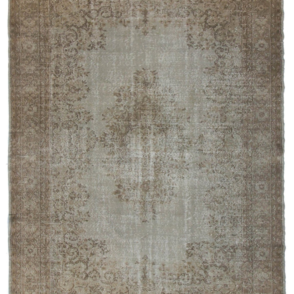 
                      
                        'Harper' Vintage Rug - 7'3" x 10'5" - Canary Lane
                      
                    