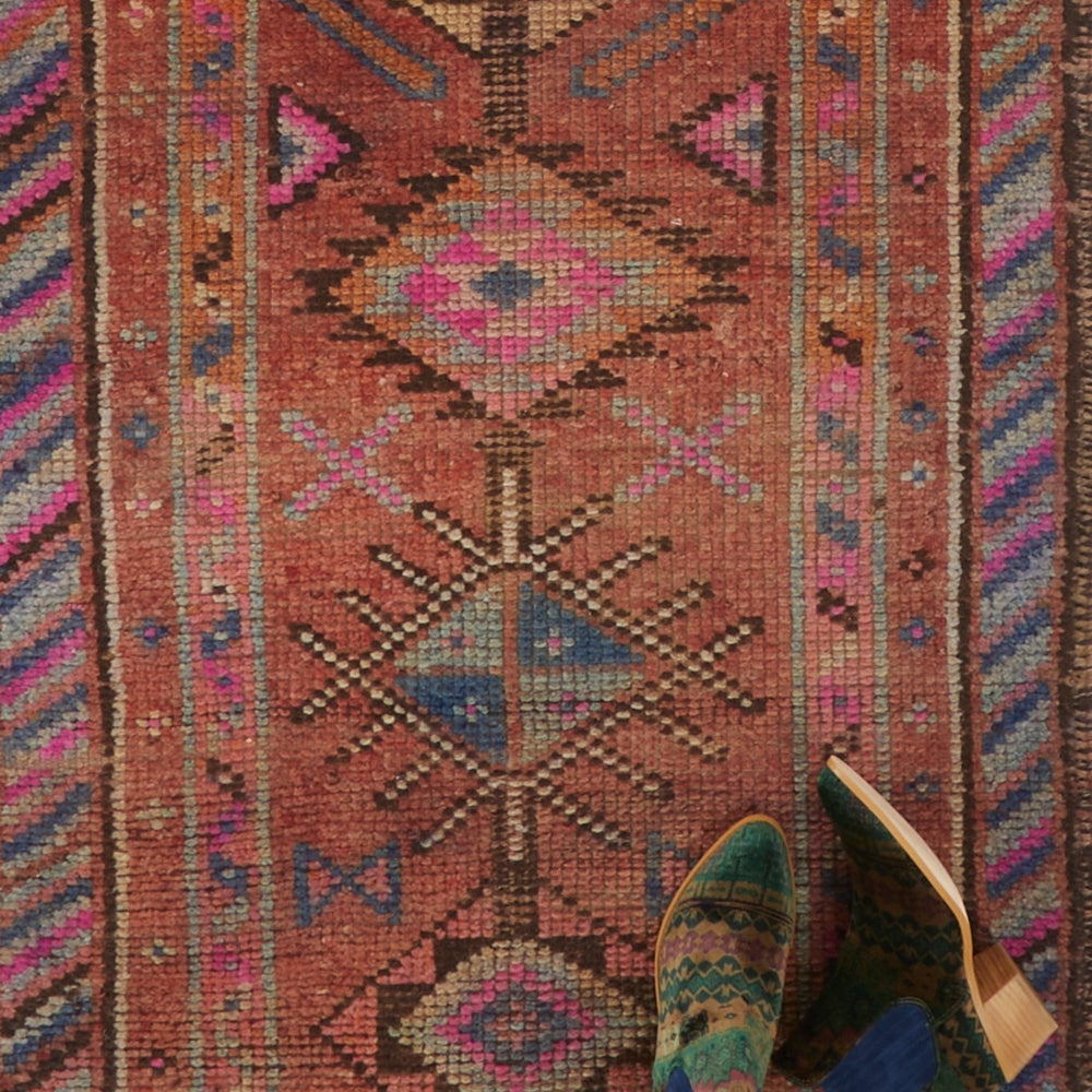 
                      
                        'Havana' Turkish Ombré Runner Rug - 2'9" x 14'3" - Canary Lane
                      
                    