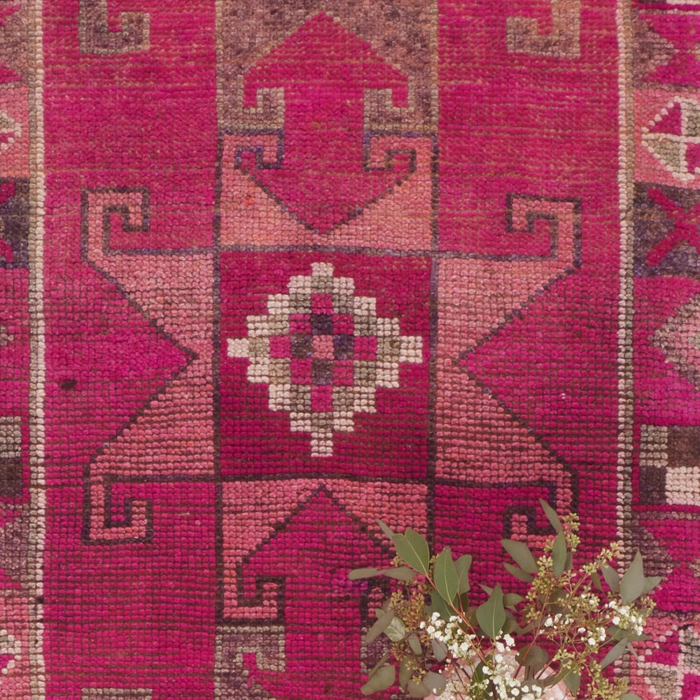 'Lee' Vintage Turkish Runner - 3'2'' x 11'2'' - Canary Lane