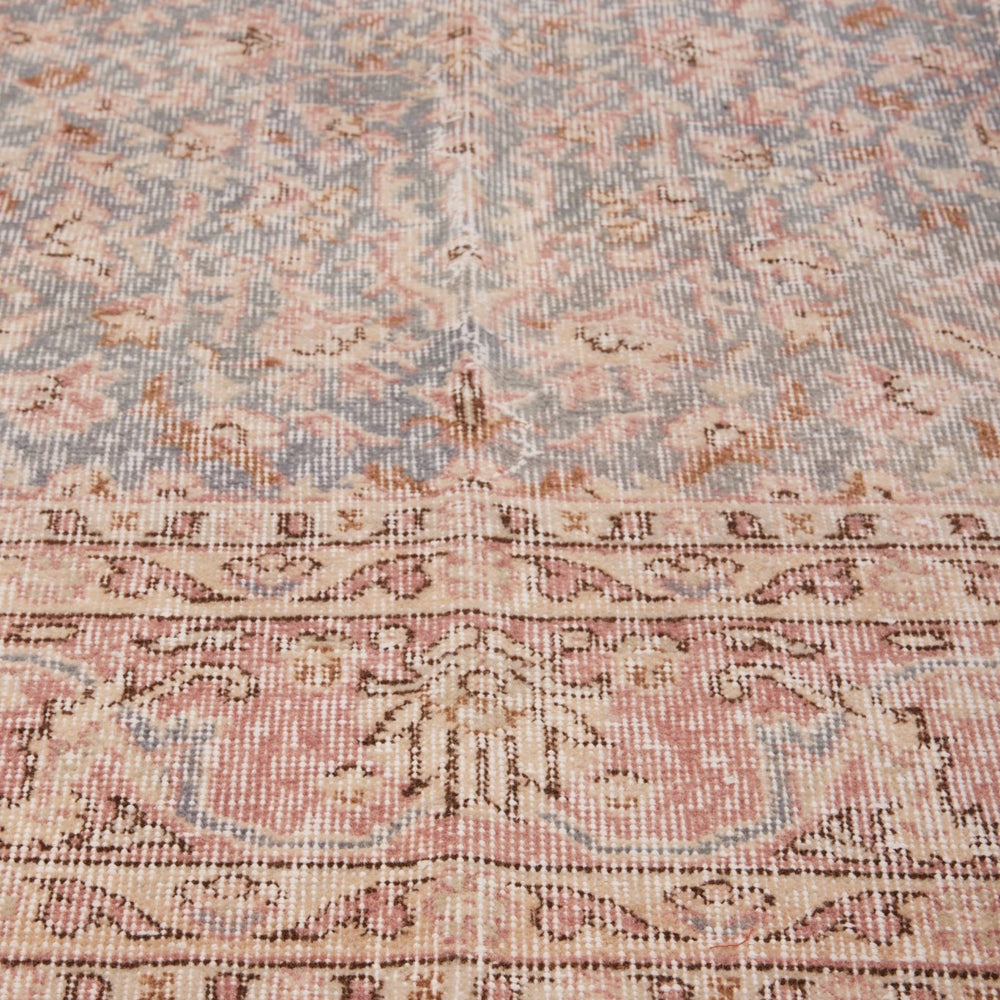 
                      
                        'Linden' Persian Vintage Rug - 6'9.5'' x 10'1'' - Canary Lane
                      
                    