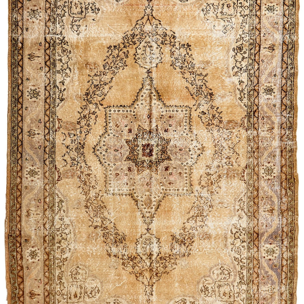 
                      
                        'Lotus' Vintage Persian Rug - 7'6" x 11'3" - Canary Lane
                      
                    