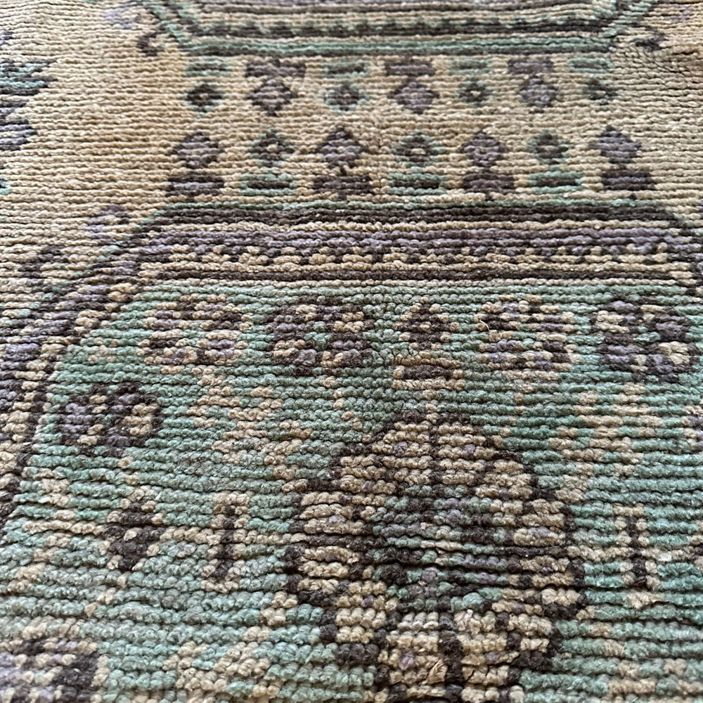 'Marjorie' Vintage Turkish Runner - 2'6" x 11'7" - Canary Lane